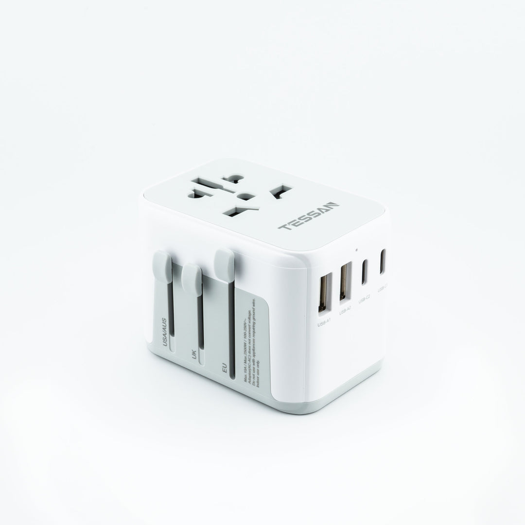 6-in-1 Universal Reiseadapter von TESSAN mit USB &amp; USB-C