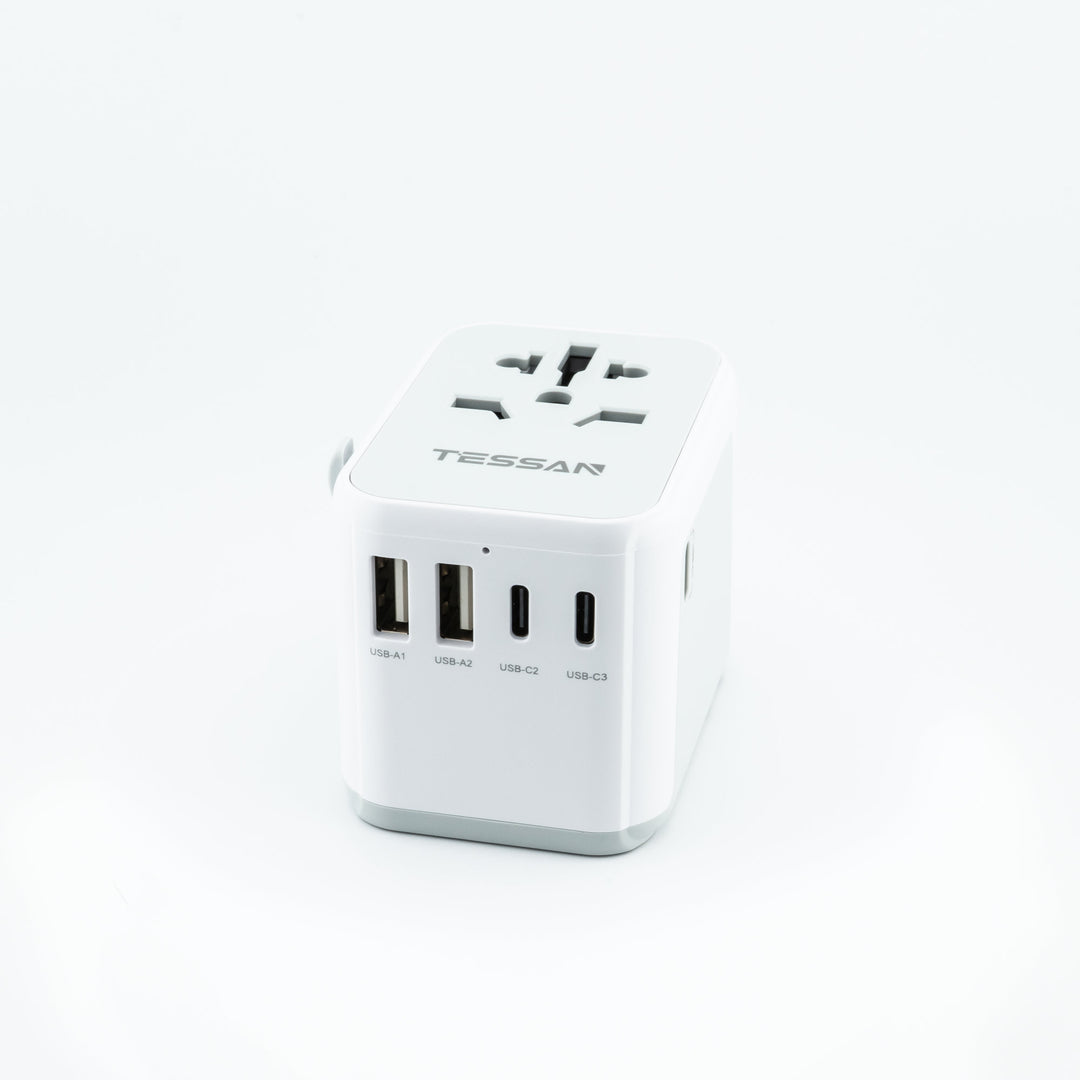 6-in-1 Universal Reiseadapter von TESSAN mit USB &amp; USB-C