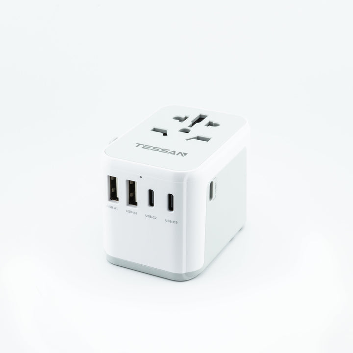 6-in-1 Universal Reiseadapter von TESSAN mit USB &amp; USB-C