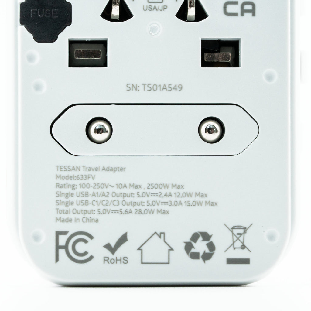 6-in-1 Universal Reiseadapter von TESSAN mit USB & USB-C